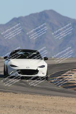 media/Oct-24-2025-Doghouse Garage (Fri) [[783d2ff07a]]/3-Intermediate/Session 3 (Turn 12)/